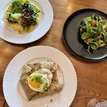 Bistro Cacao - Frittata Loraine, Crêpes aux Champignons, Quiche aux Legumes - French Near Me - Washington, DC, District of Columbia Bistro Cacao - Frittata Loraine, Crêpes aux Champignons, Quiche aux Legumes - French Near Me - Washington, DC, District of Columbia