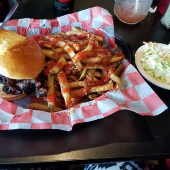 Dew Drop Inn - Omg now this is flipping delicious! Brisket sandwhich! - Bars Near Me - Bloomsdale, Missouri