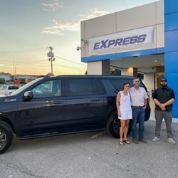 Express Chevrolet Buick GMC - Congratulations to The Carpenters from Brownsville on their beautiful new Suburban Z71!

#ExpressChevroletBuickGMC
#ExpressYourself