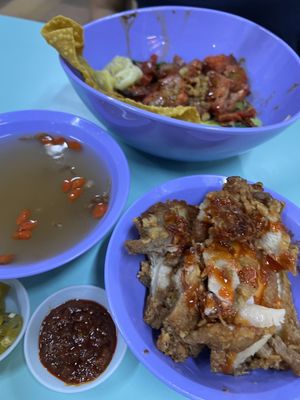 Ji Ji Wanton Noodle Specialist by null
