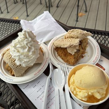 Julian Pie Company - Bakeries Near Me - Santa Ysabel, California Julian Pie Company - Bakeries Near Me - Santa Ysabel, California