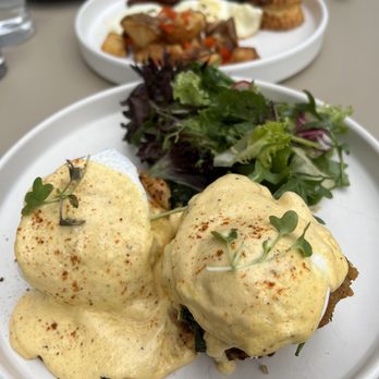 Solstice - Jumbo Lump Crab Cake Benedict ($28) - New American Near Me - Irvine, California