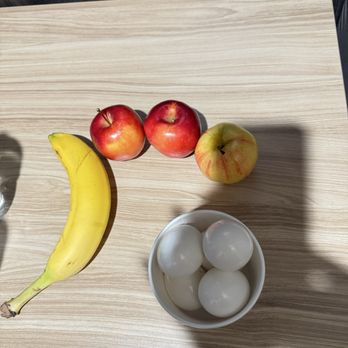 Tru by Hilton Lodi - Hard boiled eggs and fruit to go - Hotels Near Me - Lodi, California