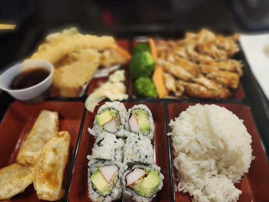 Sushi Village by null