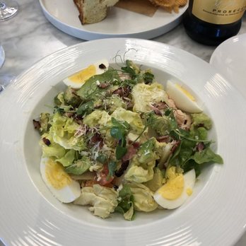 et al. - Salad - Breakfast & Brunch Near Me - Honolulu, Hawaii
