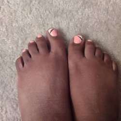 The Nails Bar - Pedicure with design