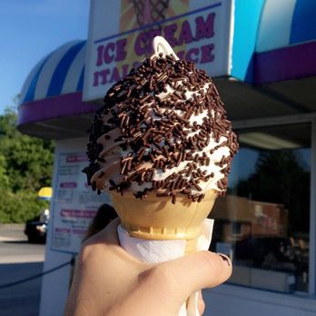 Little Dipper's Ice Cream - Ice Cream & Frozen Yogurt Near Me - Mount Joy, Pennsylvania Little Dipper's Ice Cream - Ice Cream & Frozen Yogurt Near Me - Mount Joy, Pennsylvania