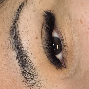 Pragma Beauty - Volume cat eye set (CC curl + M curl) - Eyelash Service Near Me - Austin, Texas