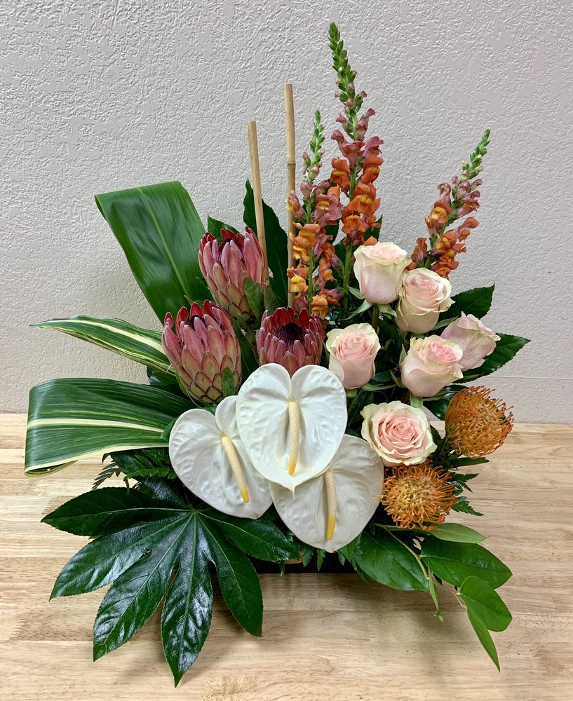 CAMERON PARK FLORIST 35 Photos & 50 Reviews 3420 Coach Ln, Cameron