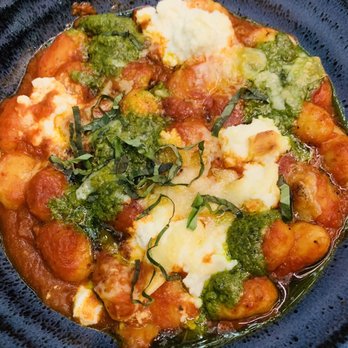 ninetwentyfive - Gnocci - Bars Near Me - Wayzata, Minnesota