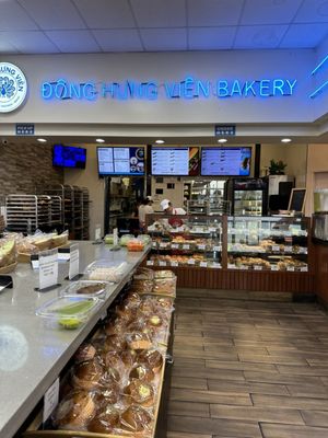 Đông Hưng Viên Bakery by null
