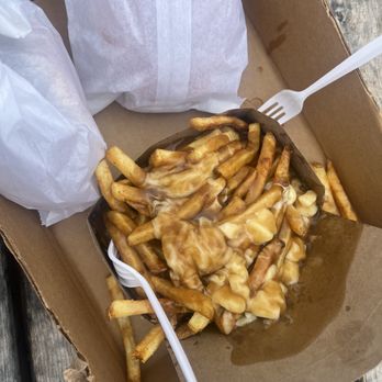 South River Chip Stand - Poutine Fries - Pop-Up Restaurants Near Me - South River, Ontario South River Chip Stand - Poutine Fries - Pop-Up Restaurants Near Me - South River, Ontario