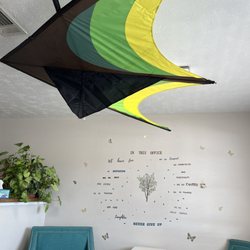 Deep South Chiropractic - Kites everywhere!