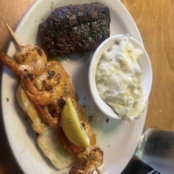 Texas Roadhouse - Steakhouses Near Me - Cromwell, Connecticut