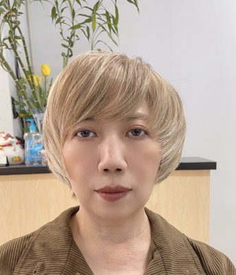 Hair Cutting Services - A collection of some of our many hair-cutting services! Our stylists are trained and experienced in cutting hair for all genders and ages, ensuring that you and your family receive the best possible results. Hair Cutting Services - A collection of some of our many hair-cutting services! Our stylists are trained and experienced in cutting hair for all genders and ages, ensuring that you and your family receive the best possible results.