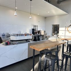 James & Joan Coffee - Nice and clean!
