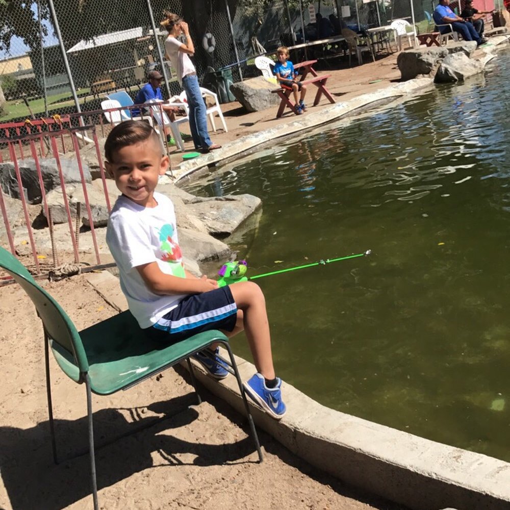 Huckleberry Pond - Fishing Near Me - Anaheim, California Huckleberry Pond - Fishing Near Me - Anaheim, California