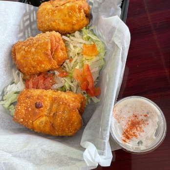 Lantern - Greek Egg rolls (not making that up). - Pizza Near Me - Yorktown, Virginia Lantern - Greek Egg rolls (not making that up). - Pizza Near Me - Yorktown, Virginia