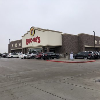 Buc-ee’s - Exterior - Gas Stations Near Me - Ennis, Texas Buc-ee’s - Exterior - Gas Stations Near Me - Ennis, Texas