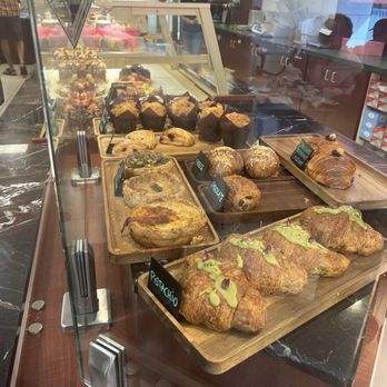 Pastry Xpo - Pastry case - Coffee & Tea Near Me - Falls Church, Virginia Pastry Xpo - Pastry case - Coffee & Tea Near Me - Falls Church, Virginia