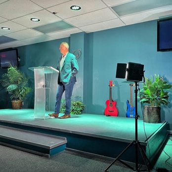 Voyage Church - Voyage Church stage and Pastor preaching - Churches Near Me - Palm Coast, Florida Voyage Church - Voyage Church stage and Pastor preaching - Churches Near Me - Palm Coast, Florida