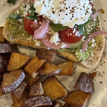 Barn Town Brewing - Trendy toast - Breweries Near Me - West Des Moines, Iowa Barn Town Brewing - Trendy toast - Breweries Near Me - West Des Moines, Iowa