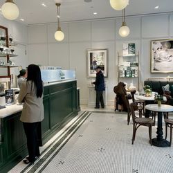 Ralph’s Coffee - Inside of shop - that's it, small and quaint, NYC diner cafe vibe, leave it to Ralph Lauren to make it bougie amiright?!