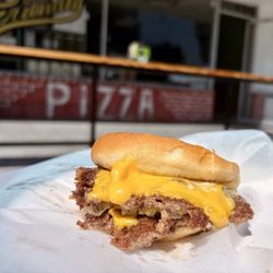 The Friendly - Perfect Smash Burger!!