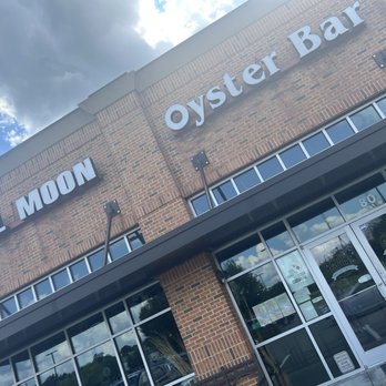 The Full Moon Oyster Bar - Bars Near Me - Concord, North Carolina