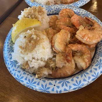 Giovanni’s Shrimp - Shrimp scampi - Seafood Near Me - Honolulu, Hawaii