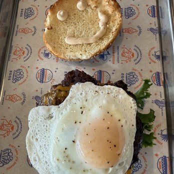 Super Duper Burgers - Burgers Near Me - Roseville, California