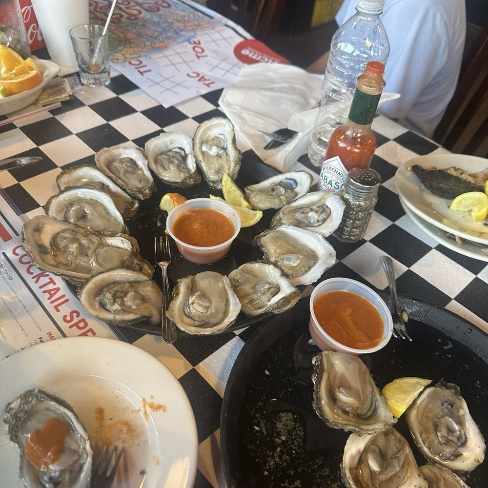 Acme Oyster House - Oyster - Seafood Near Me - Metairie, Louisiana Acme Oyster House - Oyster - Seafood Near Me - Metairie, Louisiana