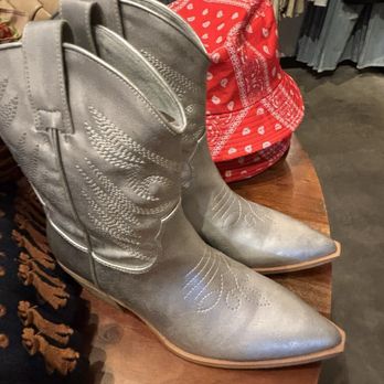 Leela Market - Boots - Accessories Near Me - Scottsdale, Arizona