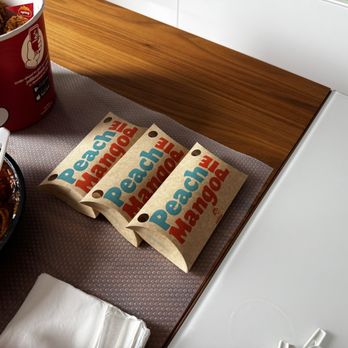 Jollibee - Peach Mango Pie - Chicken Shop Near Me - Honolulu, Hawaii