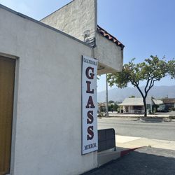 Glendora Glass & Mirror