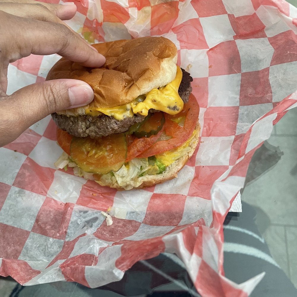 Johnny's Big Burger - Cheeseburger loaded - Burgers Near Me - Clarksville, Tennessee