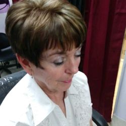 Nikki's Hair Studio - Amazing color and cut.