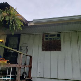Roys Home Improvements - Back gutters he didn't take to the porch - Handyman Near Me