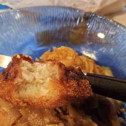 Hau Sing Kitchen - Inside shrimp toast