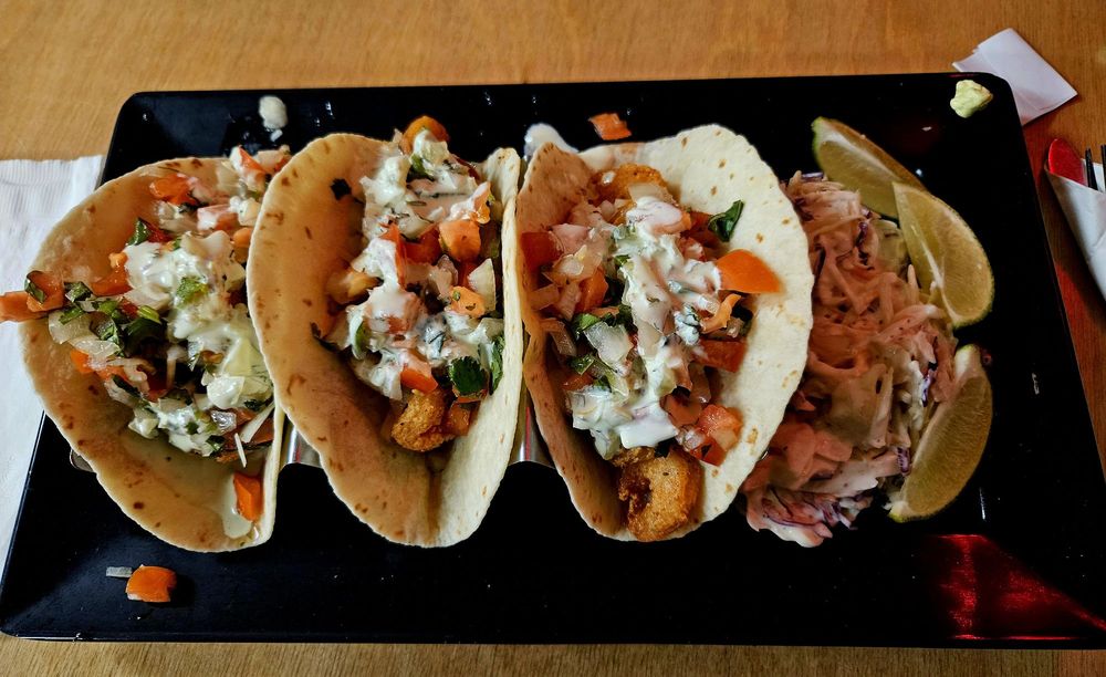 The Elgin Station Logo