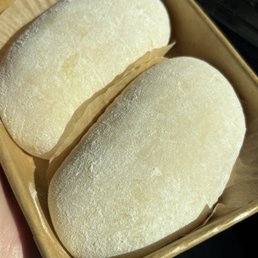 Mango mochi