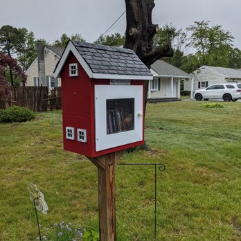 Little Free Library - Little Free Library, 3 Prospect Avenue, Brentwood - Community Book Box Near Me - Brentwood, New York Little Free Library - Little Free Library, 3 Prospect Avenue, Brentwood - Community Book Box Near Me - Brentwood, New York