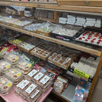 Fugetsu-Do - Candy Stores Near Me - Los Angeles, California Fugetsu-Do - Candy Stores Near Me - Los Angeles, California