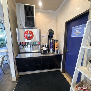 Ladera Greek Kitchen - Soda fountain - Greek Near Me - Temecula, California Ladera Greek Kitchen - Soda fountain - Greek Near Me - Temecula, California