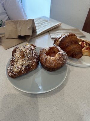 Lucía - Patisserie+Café by null