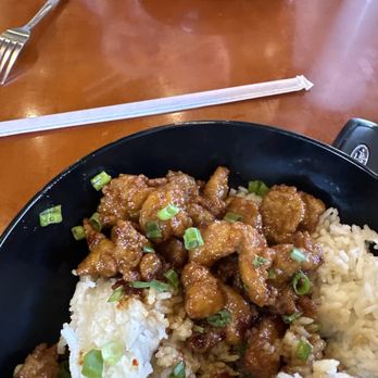 Pei Wei Asian Kitchen - Asian Fusion Near Me - San Antonio, Texas