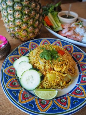 Thaprachan Thai by null