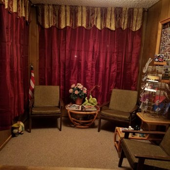 Fabulous 40 Motel - The front office 1960's style. - Hotels Near Me - Adrian, Texas Fabulous 40 Motel - The front office 1960's style. - Hotels Near Me - Adrian, Texas