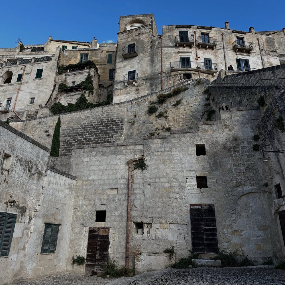 Search Projects · Divisare, image size:1000x1000