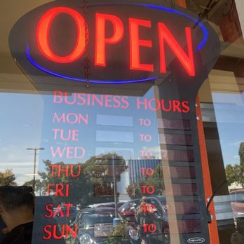 Little Lucca - Sandwiches Near Me - Burlingame, California Little Lucca - Sandwiches Near Me - Burlingame, California